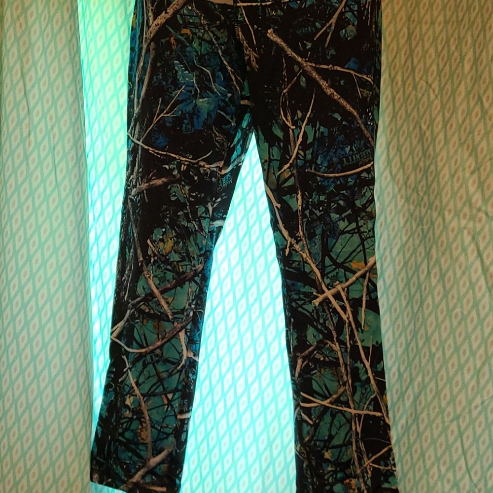 Blue camo workout capris